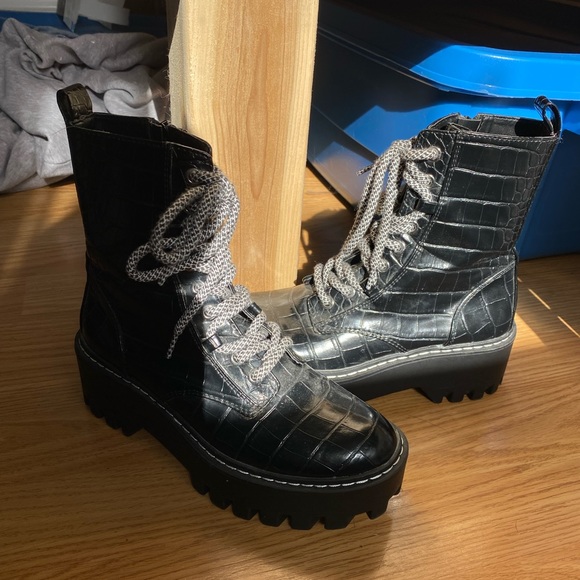 Zara Boots - Picture 2 of 4